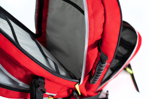 Batoh na prvú pomoc 50l s priehradkou na golier TRM-27