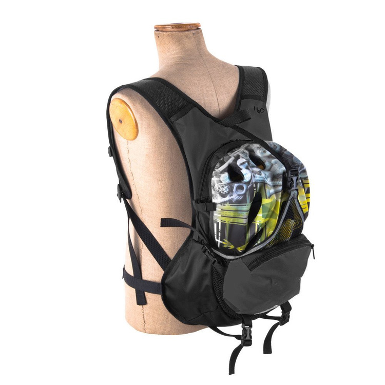 Mochila deportiva para bicicleta footing piscina o gimnasio con espacio para casco - grafito