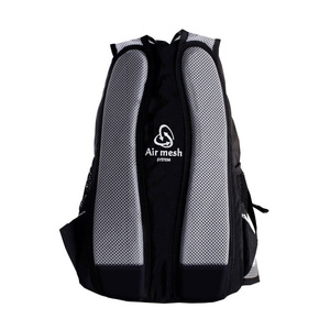 Sac à dos ville/école avec espace pour skateboard et poche pour ordinateur portable - Trip - rouge